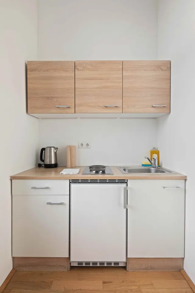 Studio | Naschmarkt | City view | Apt 1 — accommodation at Cityswap Austria GmbH, Vienna — photo 10 of 15