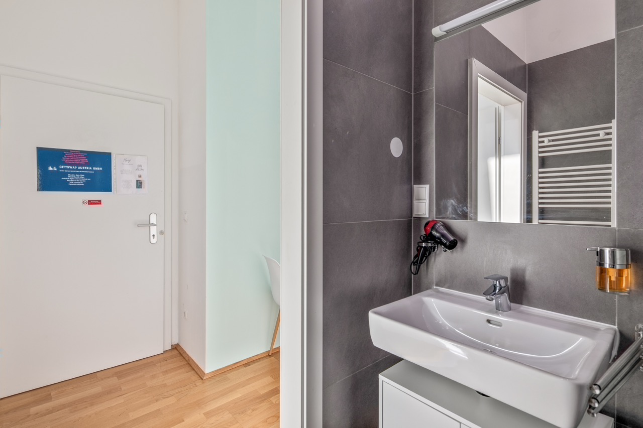Studio | Naschmarkt | Stadtblick | Apt 5 — Cityswap Austria GmbH, Vienna (16/21)