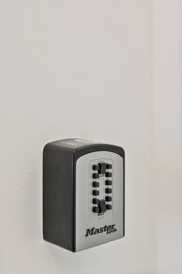 Studio | Naschmarkt | City view | Apt 5 — accommodation at Cityswap Austria GmbH, Vienna — photo 18 of 21