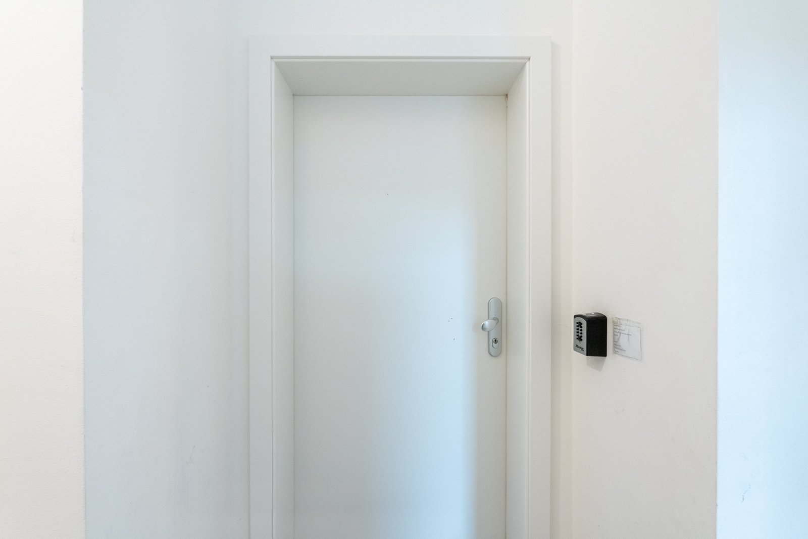 Studio | Naschmarkt | Gartenblick — Cityswap Austria GmbH, Vienna (10/17)