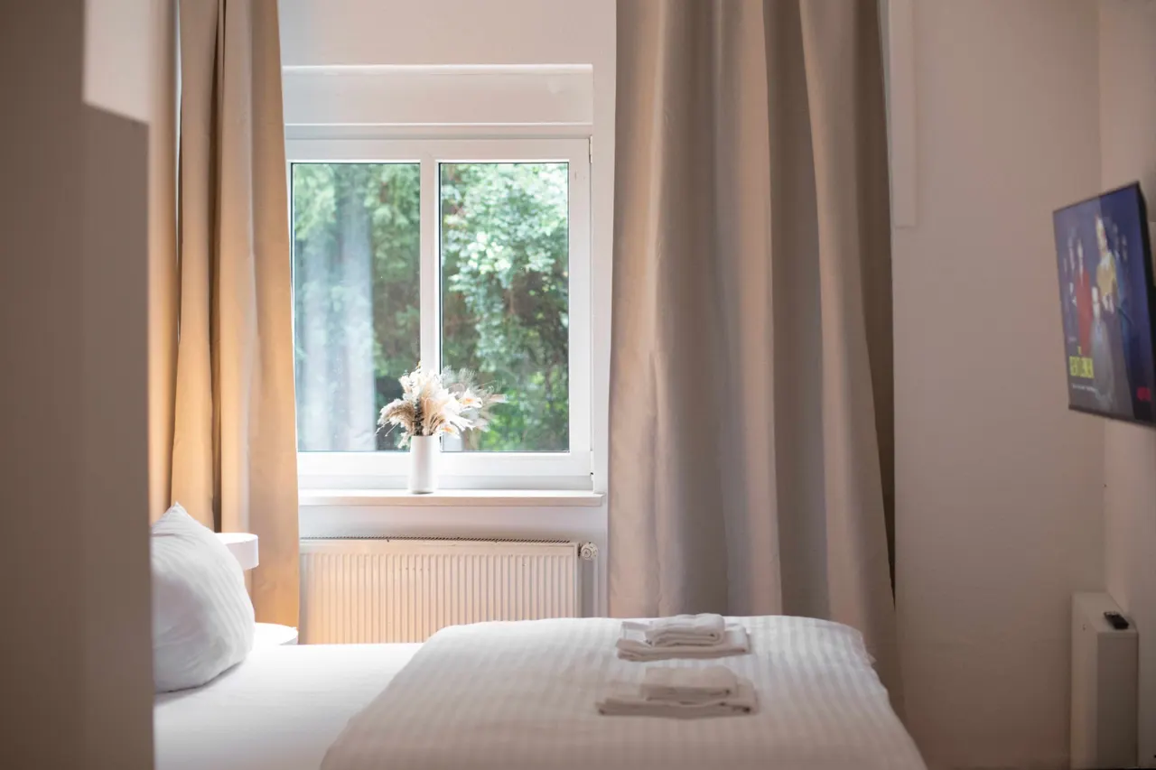 2 Bedroom Apartment | Ground floor| Courtyard view –  Cityswap Germany GmbH Berlin