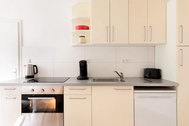 2 Bedroom Apartment | Ground floor| Courtyard view — apartment at  Cityswap Germany GmbH, Berlin — photo 3 of 21