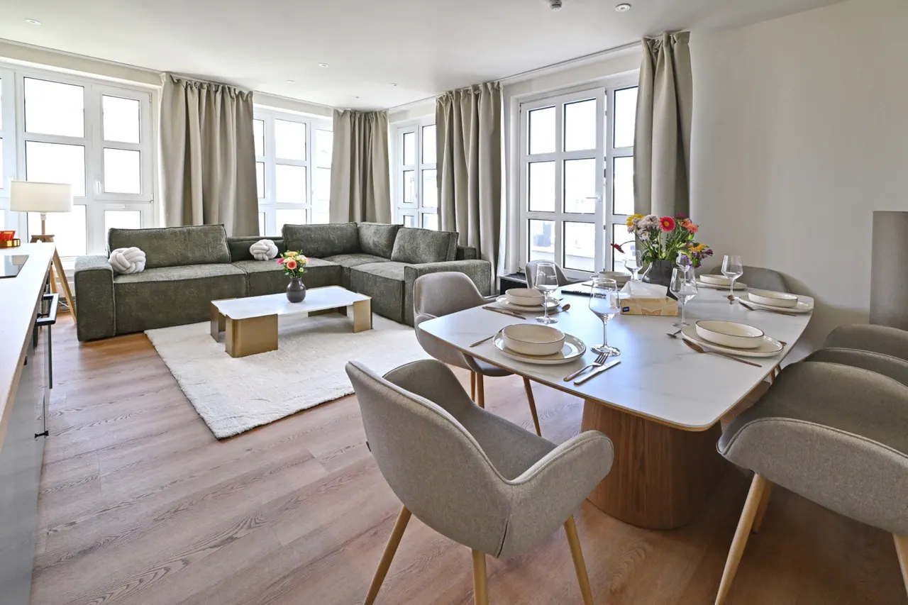 3 Bedroom  Apartment | City view | Free parking | Terrace –  Cityswap Germany GmbH Berlin