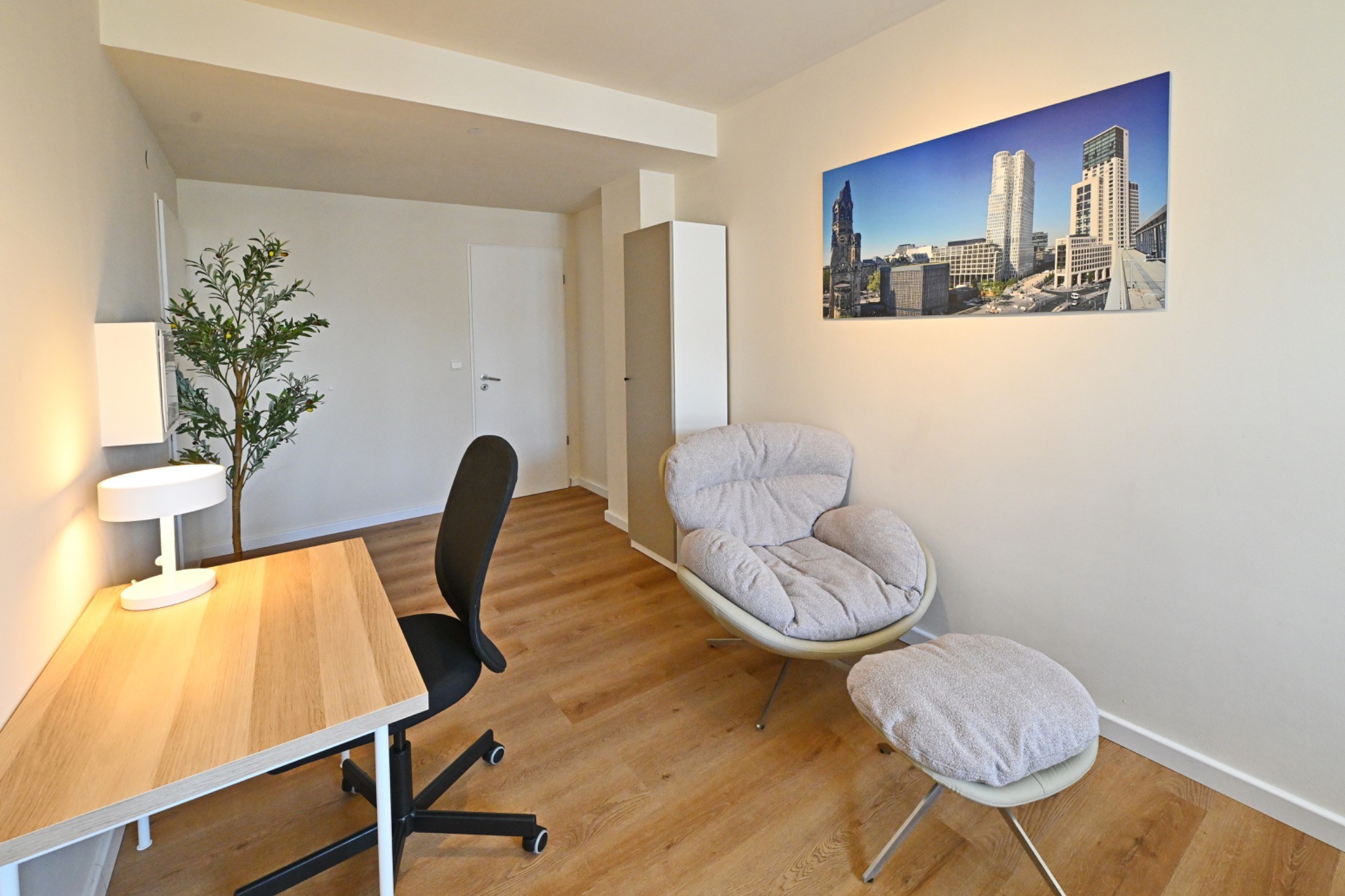 3 Bedroom Apartment | City view | Free parking | Terrace — Cityswap Germany GmbH, Berlin (30/38)