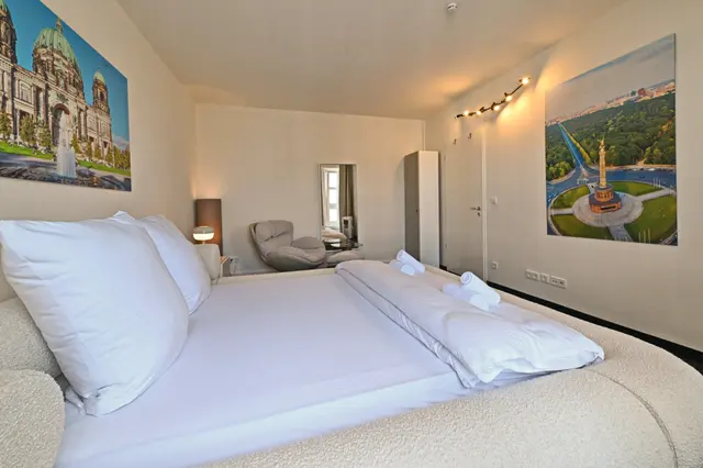 3 Bedroom  Apartment | City view | Free parking | Terrace — apartment at  Cityswap Germany GmbH, Berlin — photo 7 of 38