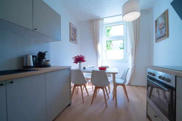 3 Bedroom Apartment | Spacious — apartment at  Cityswap Germany GmbH, Berlin — photo 6 of 17