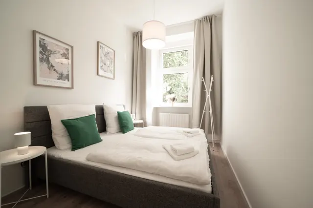 3 Bedroom Apartment | Spacious — apartment at  Cityswap Germany GmbH, Berlin — photo 9 of 17