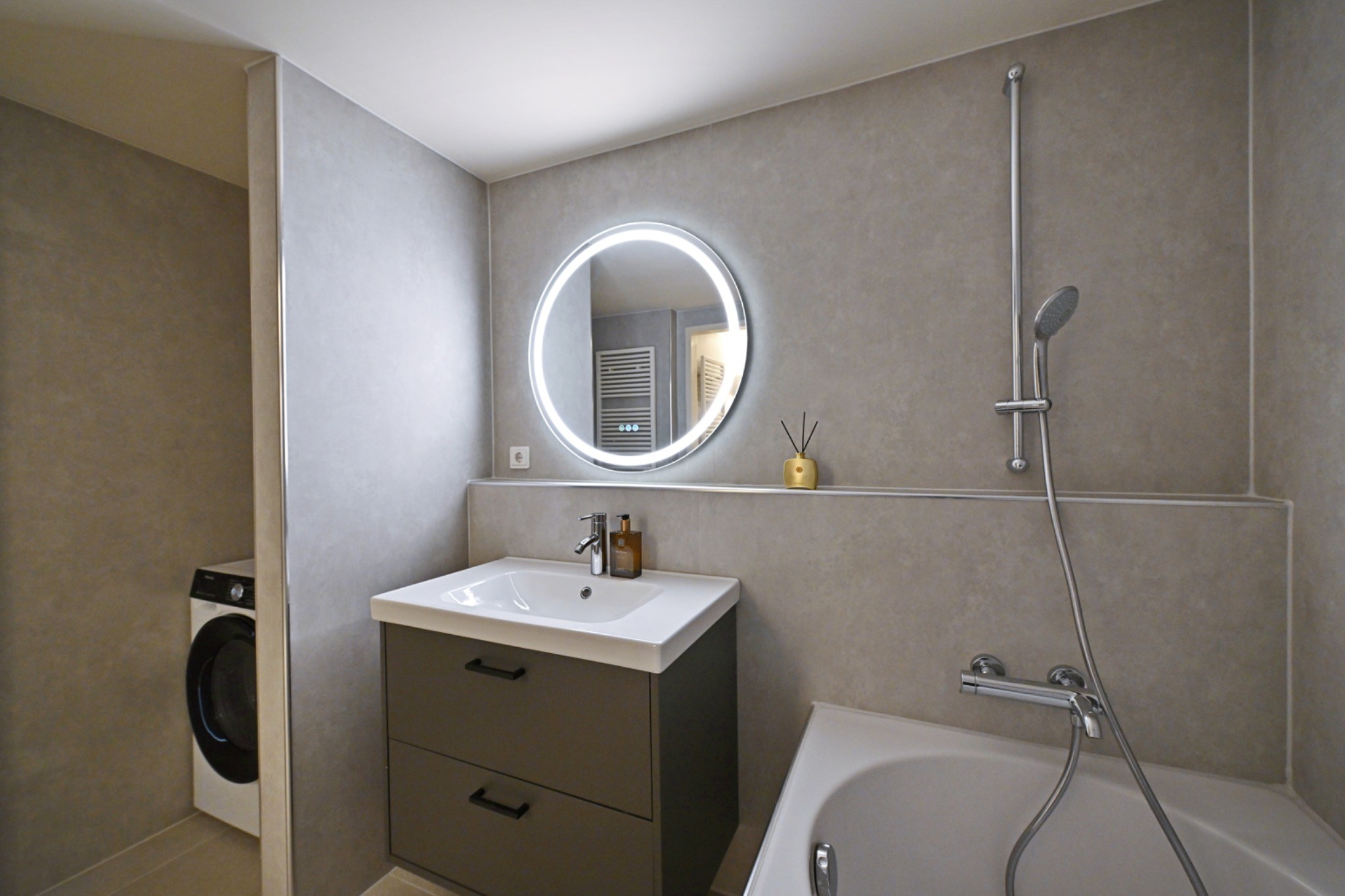 3 Bedroom Duplex Apartment | High Floor | Terrace | Free parking — apartment at Cityswap Germany GmbH, Berlin — photo 25 of 40