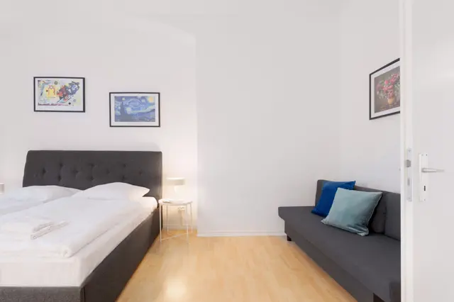 Studio | Ground floor | Smart TV — apartment at  Cityswap Germany GmbH, Berlin — photo 12 of 23