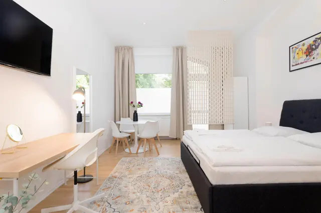 Studio | Ground floor | Smart TV — apartment at  Cityswap Germany GmbH, Berlin — photo 13 of 23