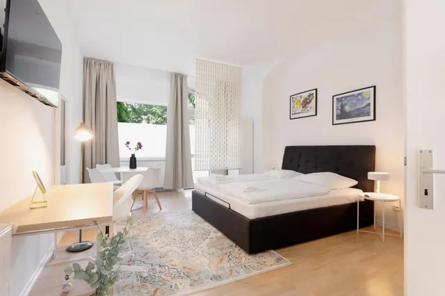 Studio | Ground floor | Smart TV — apartment at  Cityswap Germany GmbH, Berlin — photo 20 of 23