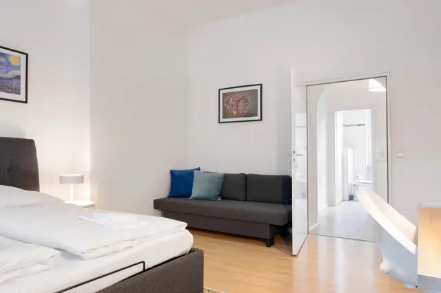 Studio | Ground floor | Smart TV — apartment at  Cityswap Germany GmbH, Berlin — photo 7 of 23