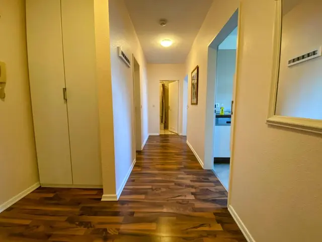 Apartment L | Separate Kitchen, Main Building — Gemünder Ferienpark Salzberg, Schleiden-Gemünd (7/8)