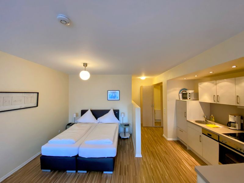 Studio | View and extra couch — apartment at Gemünder Ferienpark Salzberg, Nordrhein-Westfalen — photo 3 of 4