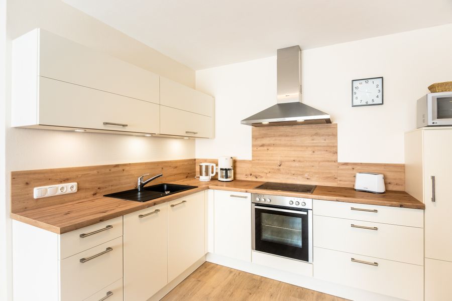 Two large apartments next to each other | Main Building, maisonette, large kitchen — apartment at Gemünder Ferienpark Salzberg, Nordrhein-Westfalen — photo 2 of 8