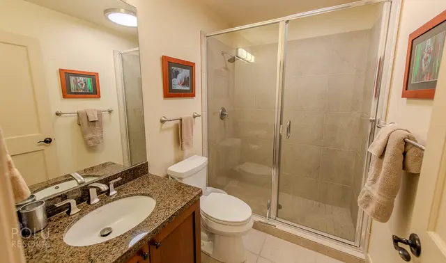 Bird of Paradise Suite - Mounatian/Garden View — Halii Kai by Polu Resorts, Waikoloa (19/20)