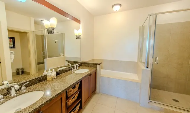 Hale Maluhia Suite One Bedroom | Ocean View — apartment at Halii Kai by Polu Resorts, Waikoloa — photo 16 of 17