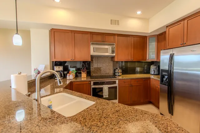 Kai Hoʻolili Suite - Ocean View 2-Bedroom Custom Configuration — Halii Kai by Polu Resorts, Waikoloa (9/13)