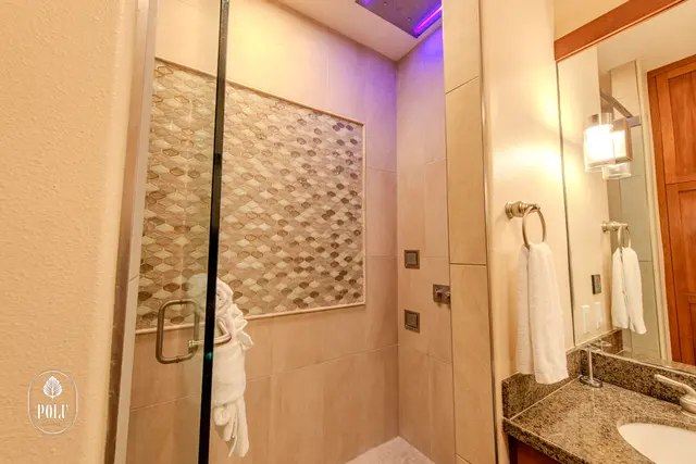 Makai Suite One Bedroom - Ocean Front — apartment at Halii Kai by Polu Resorts, Waikoloa — photo 21 of 28