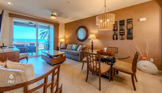 Makai Suite One Bedroom - Ocean Front — apartment at Halii Kai by Polu Resorts, Waikoloa — photo 7 of 28