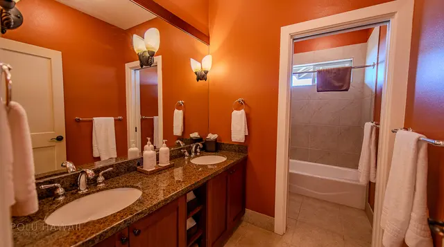 Plumeria Suite - Mountian/Garden View — apartment at Halii Kai by Polu Resorts, Waikoloa — photo 13 of 19