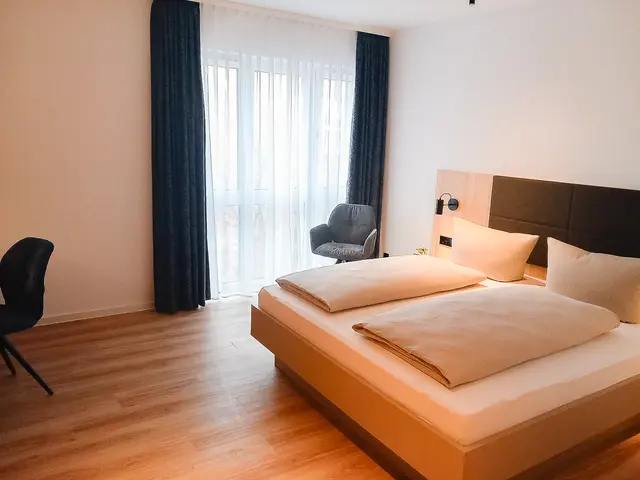 Comfort Plus |  Barrier free on low floor – HOLI City Apart Hotel Berlin
