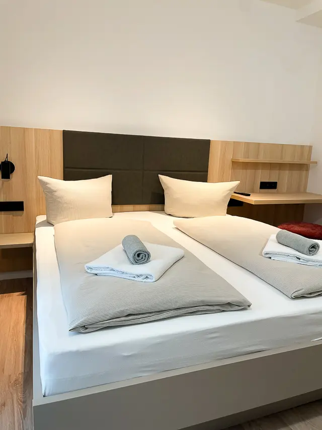 Studio | Spacious with queen bed – HOLI City Apart Hotel Berlin