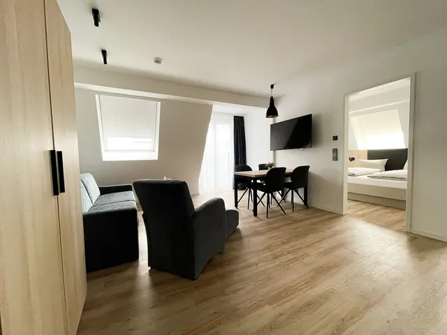 Suite — HOLI City Apart Hotel Berlin, Berlin (2/2)