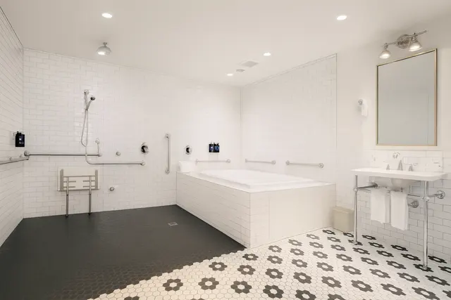 Luminary Double Queen | ADA with hot spa tub — Hollywood Hotel, Los Angeles (2/4)