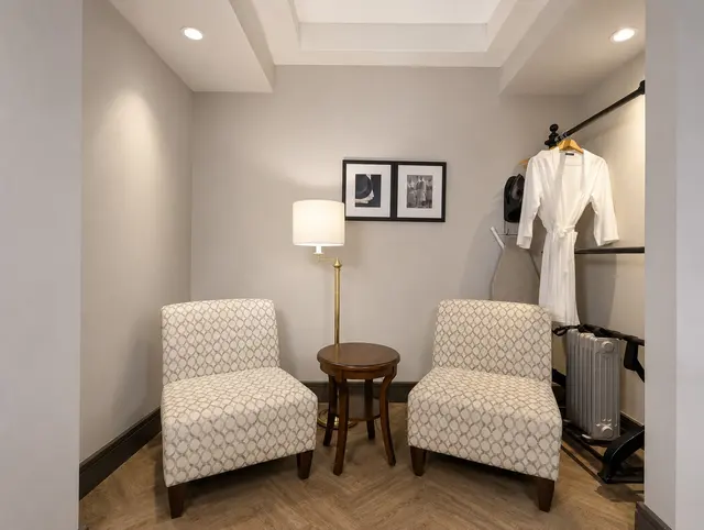 Luminary Double Queen | Corner room with Hollywood hill view — room at Hollywood Hotel, Los Angeles — photo 2 of 7