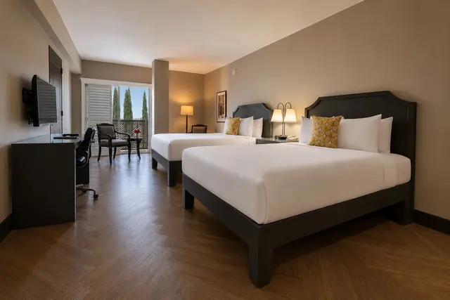 Luminary Double Queen | Top floor facing the pool — room at Hollywood Hotel, Los Angeles — photo 2 of 11