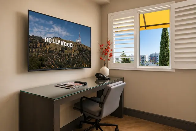 Luminary Queen | Pool view and near elevator — room at Hollywood Hotel, Los Angeles — photo 4 of 10