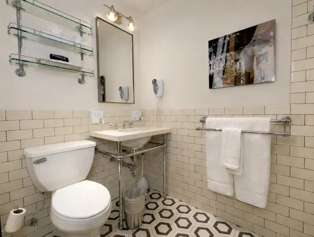 Luminary Queen | Sliding door balcony and top floor — Hollywood Hotel, Los Angeles (3/8)