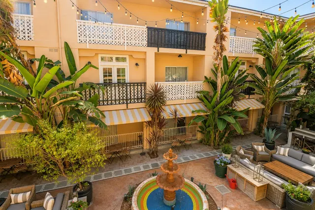 Luminary Queen | View to courtyard — Hollywood Hotel, Los Angeles (6/6)