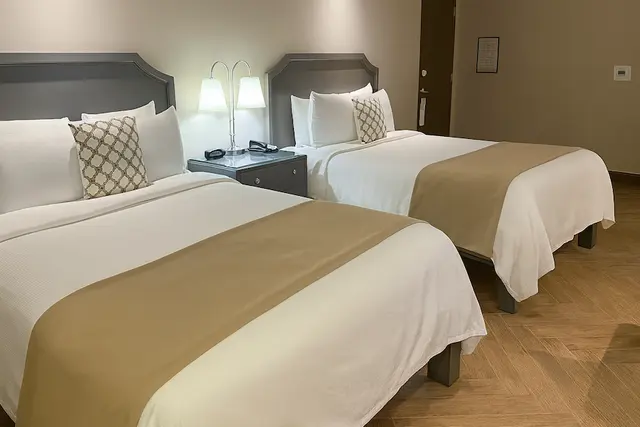 Silver Screen Junior Suite | with Two Queen Beds — Hollywood Hotel, Los Angeles (3/4)