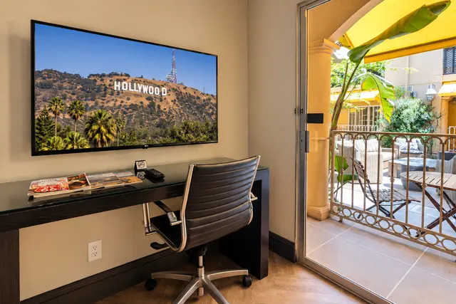 Starlet Queen | Sliding door patio — room at Hollywood Hotel, Los Angeles — photo 5 of 6