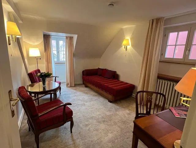 Family Premium Experience | Minster view & separate room for extra beds – Hotel Oberkirchs Weinstuben