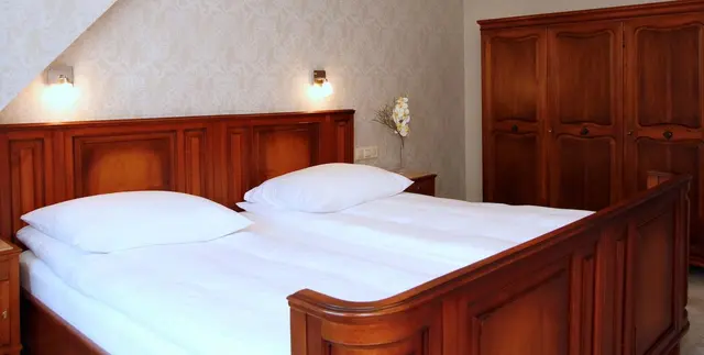 Münsterplatzkonzerte-Erlebnis | Bester Bühnenblick – Hotel Oberkirchs Weinstuben