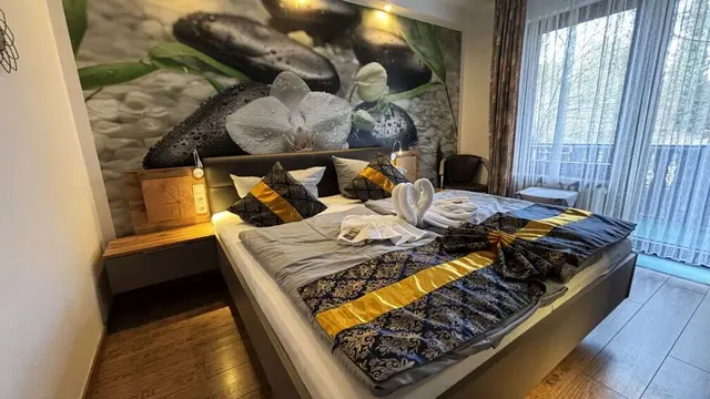 2 Rooms Next to each other | Double Room with balcony — room at Hotel Paidion, Braunlage — photo 3 of 5