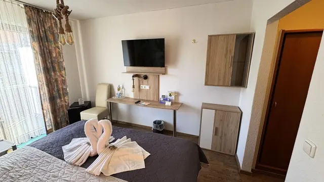 Doppelzimmer | Großer Balkon mit Gartenblick — Hotel Paidion, Braunlage (2/7)