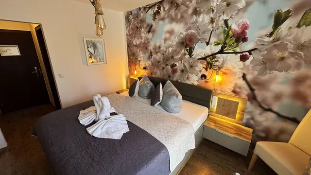 Doppelzimmer | Großer Balkon mit Gartenblick — Hotel Paidion, Braunlage (6/7)