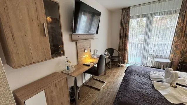 Double Room | Large terrace — accommodation at Hotel Paidion, Braunlage — photo 2 of 8