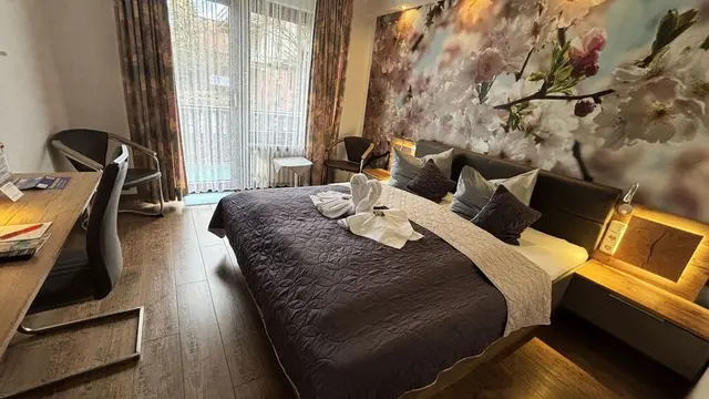 Double Room | Large terrace — accommodation at Hotel Paidion, Braunlage — photo 6 of 8