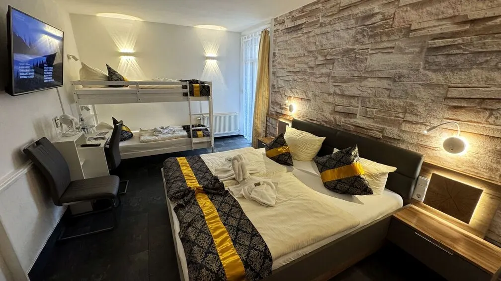 Family Room | Small balcony – Hotel Paidion Braunlage