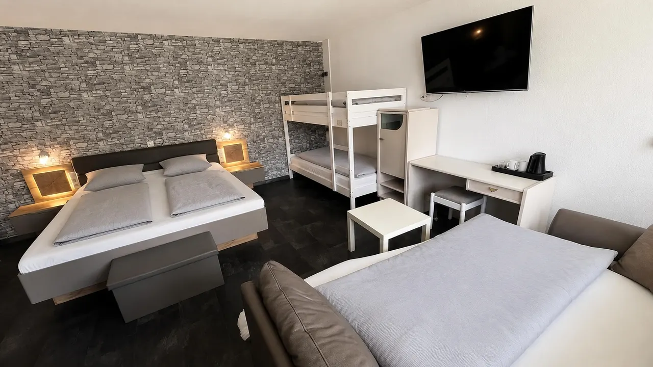 Large Four Bedroom + | With terrace – Hotel Paidion Braunlage