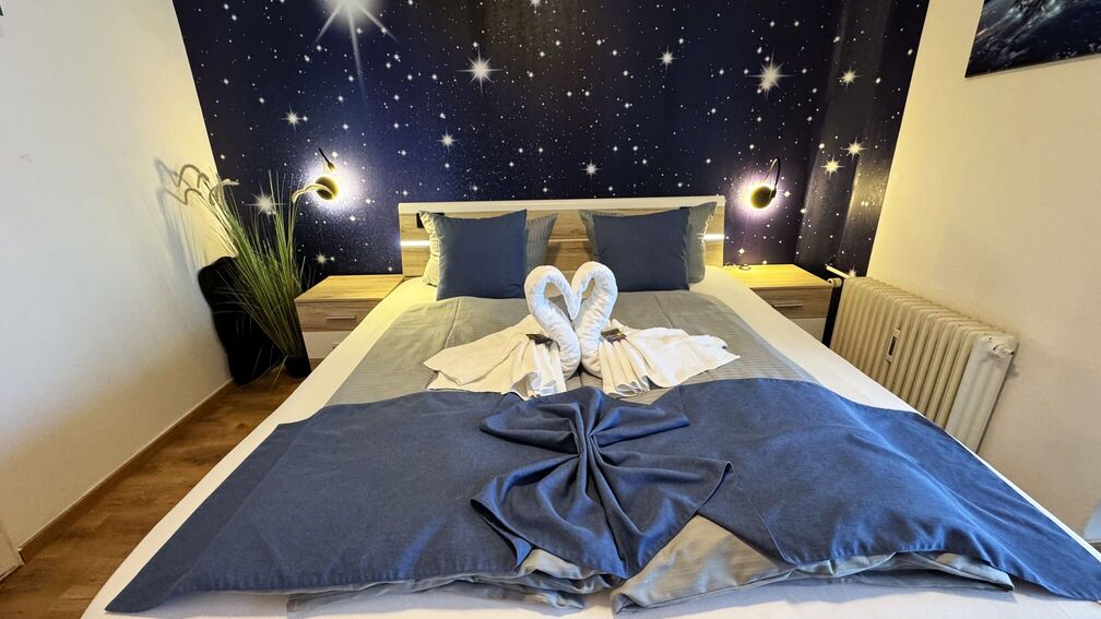 Themed Family Room | with terrace – Hotel Paidion