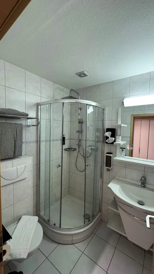 Kleines Doppelzimmer | mit Balkon — Hotel Paidion, Braunlage (6/6)