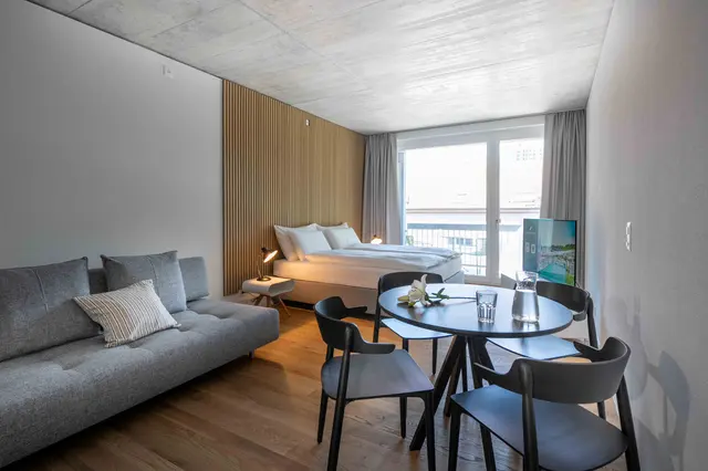 Apartment Medium| mit Balkon | Oberstes Stockwerk — Il Momento, Bern (3/5)
