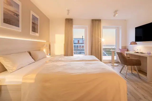  Comfort Double room balcony sea view Hotel Stranddistel – Inselhäuser Norderney