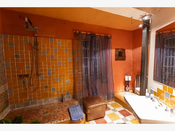 Camera blu — La Vieille Maison - Halte Gourmande, Durfort et Saint Martin de Sossenac (4/10)